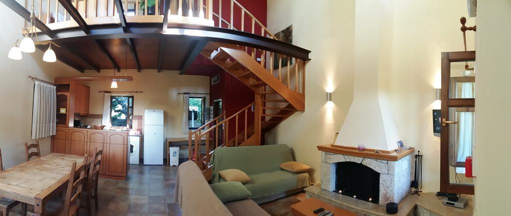 Maison Viros Кардамили Номер фото